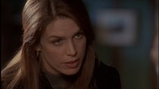 Thumbnail image 21 from the Millennium episode Siren.