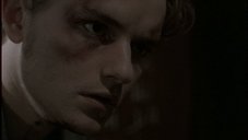 Thumbnail image 98 from the Millennium episode A Room With No View.